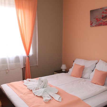 Sun Apartments Σουμπότικα Εξωτερικό φωτογραφία